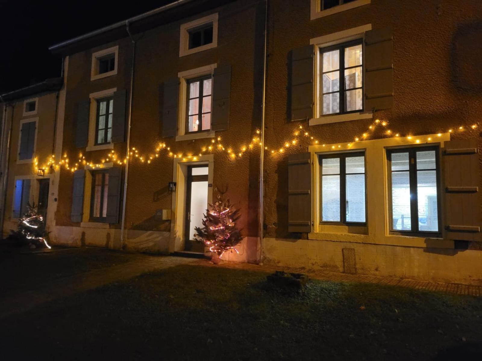 Bed and Breakfast Maison D'Hotes Coeurdacier Monthureux-sur-Saône Exteriér fotografie